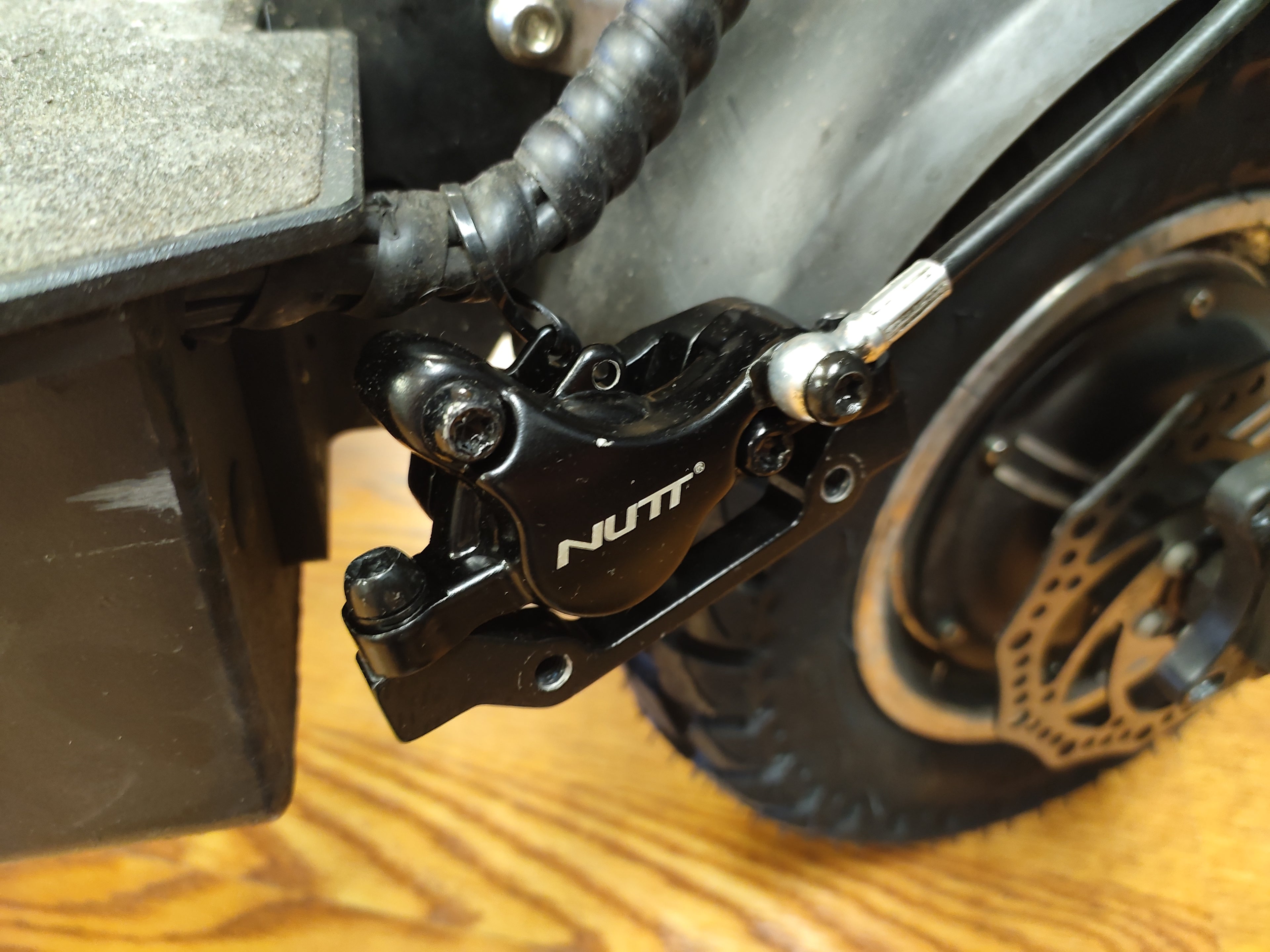 Solar P1  PRO/FF LITE/EQ Disc Brake Caliper with Brake Line - Front